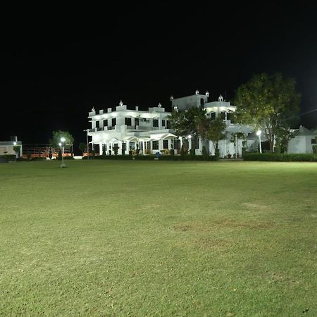 Gulmohar Sariska Resort Bairat Luaran gambar
