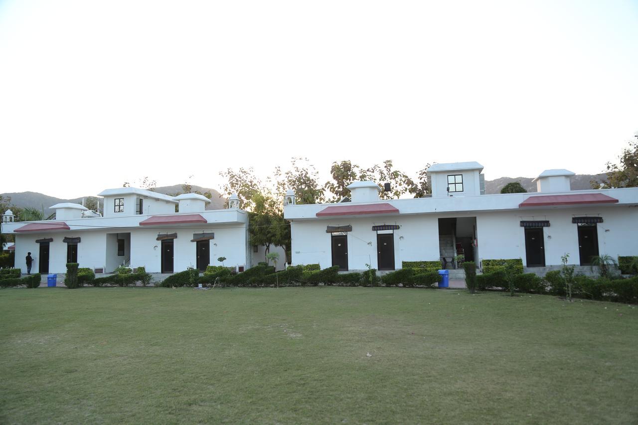 Gulmohar Sariska Resort Bairat Luaran gambar