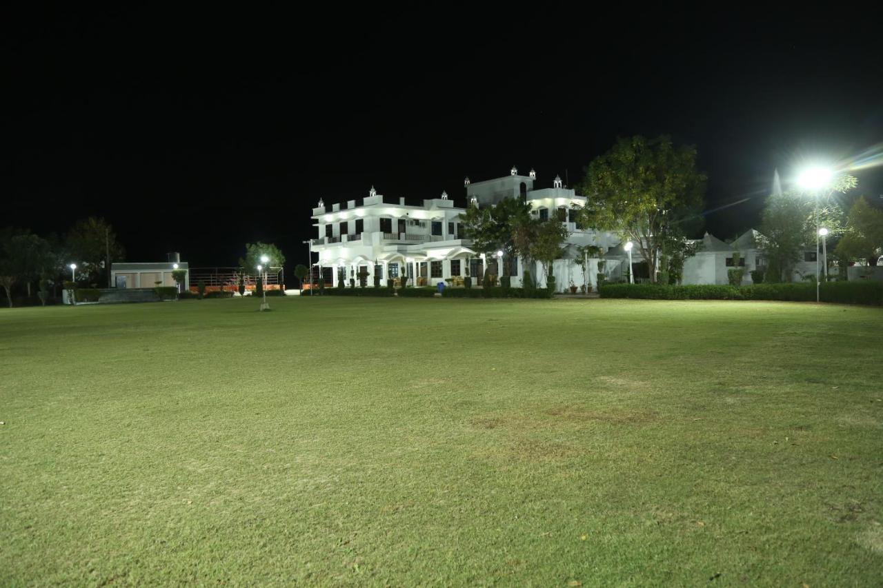 Gulmohar Sariska Resort Bairat Luaran gambar