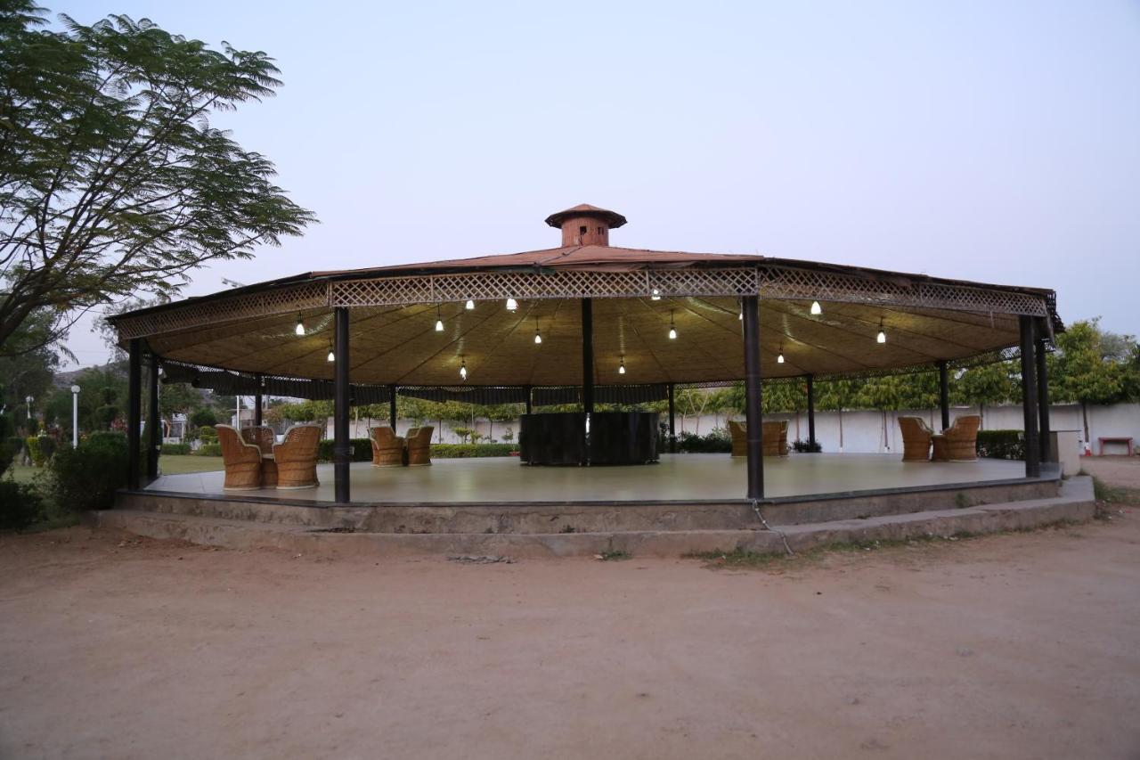 Gulmohar Sariska Resort Bairat Luaran gambar